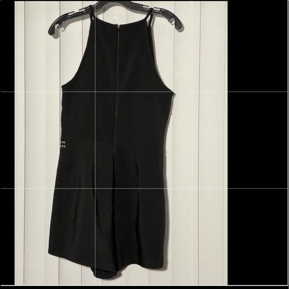 NEW Discovery Romper with Rose Embroidery B5-52 - Picture 2 of 2